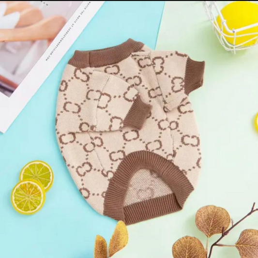 Luxuriöser Strickpullover